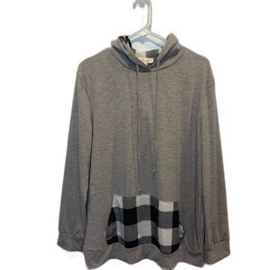 Riah Fashion NWOT gray hoodie sweatshirt w/ white & black check accents size XL